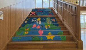 図工の作品で心が温かくなる、さくら小学校の展示が公開中！
